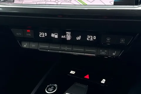 22 of 66 for Audi Q4 e-tron Q4 S line 40 e-tron 150,00 kW