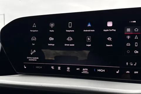  Audi Q5 2.0 TDI 40 Sport S Tronic quattro Euro 6 (s/s) 5dr Thumbnail #43