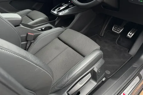 44 of 66 for Audi Q4 e-tron Q4 S line 40 e-tron 150,00 kW