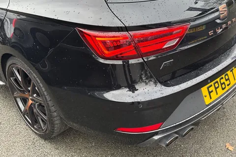 FP69TZW SEAT Leon 2.0 TSI Cupra R ST ST DSG 4Drive Euro 6 (s/s) 5dr Thumbnail #8