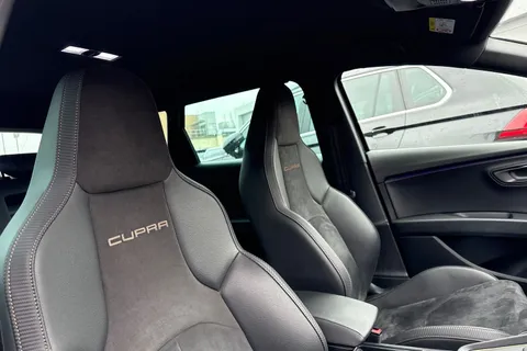 FP69TZW SEAT Leon 2.0 TSI Cupra R ST ST DSG 4Drive Euro 6 (s/s) 5dr Thumbnail #24