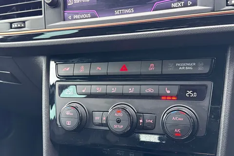 FP69TZW SEAT Leon 2.0 TSI Cupra R ST ST DSG 4Drive Euro 6 (s/s) 5dr Thumbnail #36