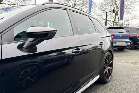 FP69TZW SEAT Leon 2.0 TSI Cupra R ST ST DSG 4Drive Euro 6 (s/s) 5dr Thumbnail #43