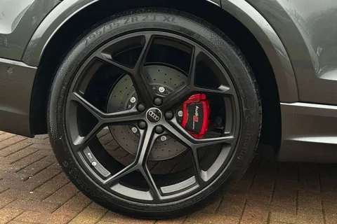 Audi RS Q8 4.0 TFSI V8 Performance Carbon Vorsprung Tiptronic quattro Euro 6 (s/s) 5dr Thumbnail #7