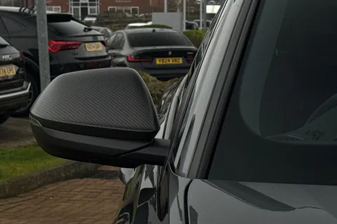 Audi RS Q8 4.0 TFSI V8 Performance Carbon Vorsprung Tiptronic quattro Euro 6 (s/s) 5dr Thumbnail #53