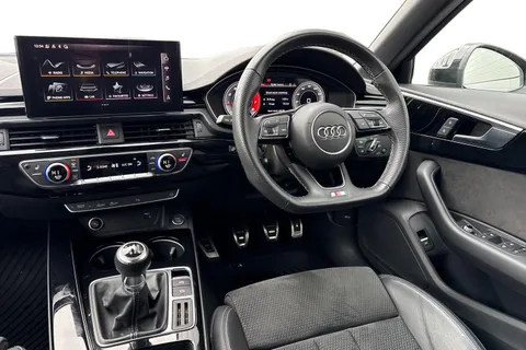 ND70NBN Audi A4 Avant 2.0 TFSI 35 Black Edition Euro 6 (s/s) 5dr Thumbnail #19