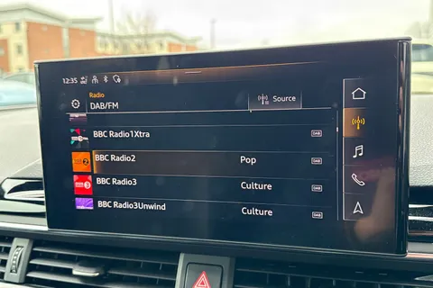 ND70NBN Audi A4 Avant 2.0 TFSI 35 Black Edition Euro 6 (s/s) 5dr Thumbnail #47