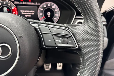 ND70NBN Audi A4 Avant 2.0 TFSI 35 Black Edition Euro 6 (s/s) 5dr Thumbnail #59