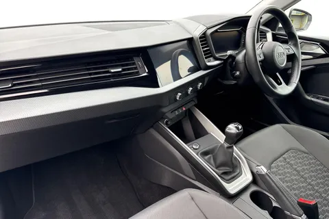 PN23MRU Audi A1 Sport 25 TFSI  95 PS 5-speed Thumbnail #15