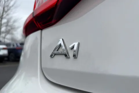 PN23MRU Audi A1 Sport 25 TFSI  95 PS 5-speed Thumbnail #32