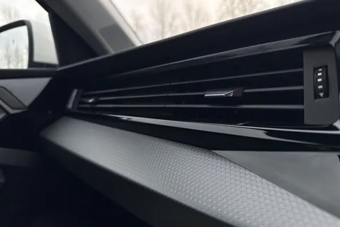 PN23MRU Audi A1 Sport 25 TFSI  95 PS 5-speed Thumbnail #40