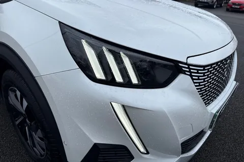 AJ72HKA PEUGEOT e-2008 50kWh GT Auto 5dr (7kW Charger) Thumbnail #9