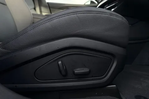  Audi e-tron GT 105kWh Auto quattro 4dr Thumbnail #32