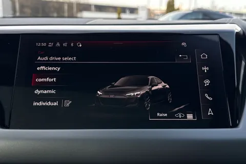  Audi e-tron GT 105kWh Auto quattro 4dr Thumbnail #44