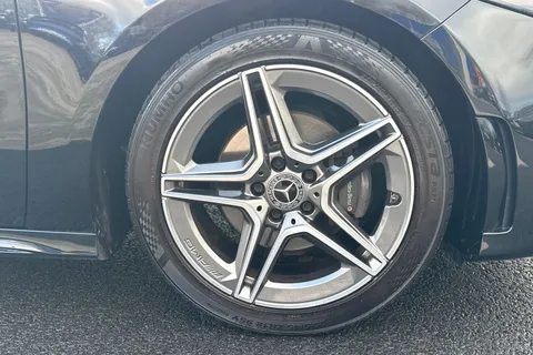 KS20VST Mercedes-Benz A Class 1.5 A180d AMG Line (Executive) 7G-DCT Euro 6 (s/s) 5dr Thumbnail #11