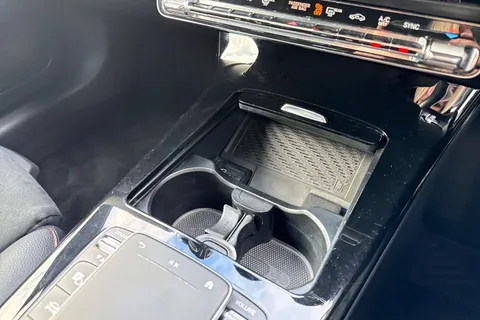 KS20VST Mercedes-Benz A Class 1.5 A180d AMG Line (Executive) 7G-DCT Euro 6 (s/s) 5dr Thumbnail #35