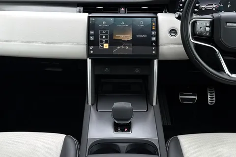 KR74OBY Land Rover Discovery Sport 2.0 D200 Dynamic HSE 5dr Thumbnail #16