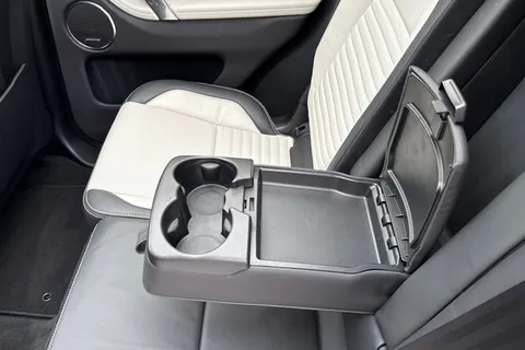 KR74OBY Land Rover Discovery Sport 2.0 D200 Dynamic HSE 5dr Thumbnail #45