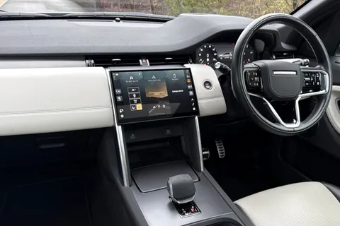 KR74OBY Land Rover Discovery Sport 2.0 D200 Dynamic HSE 5dr Thumbnail #48