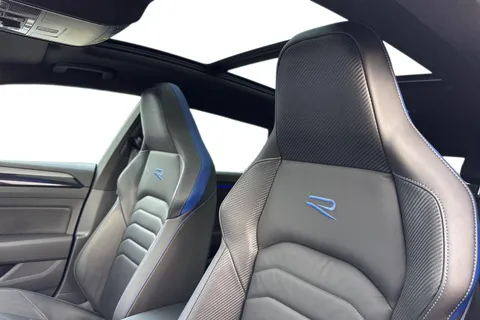 DE74OVG Volkswagen Arteon 2.0 TSI R 5dr 4MOTION DSG **DRIVER ASSISTANCE PACK** Thumbnail #12