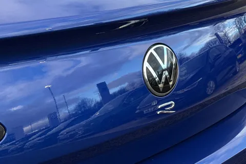 DE74OVG Volkswagen Arteon 2.0 TSI R 5dr 4MOTION DSG **DRIVER ASSISTANCE PACK** Thumbnail #30