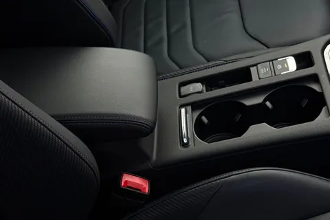 DE74OVG Volkswagen Arteon 2.0 TSI R 5dr 4MOTION DSG **DRIVER ASSISTANCE PACK** Thumbnail #36