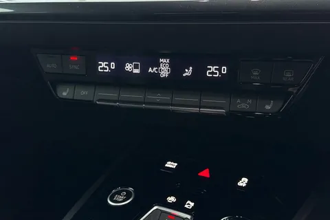 18 of 65 for Audi Q4 e-tron 40 Black Edition SUV 5dr Electric Auto 63kWh (204 ps)