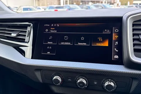 DG73BWJ Audi A1 Sport 30 TFSI  110 PS 6-speed Thumbnail #33