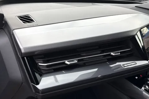 32 of 65 for Audi Q4 e-tron 40 Black Edition SUV 5dr Electric Auto 63kWh (204 ps)