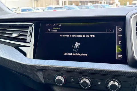 DG73BWJ Audi A1 Sport 30 TFSI  110 PS 6-speed Thumbnail #36