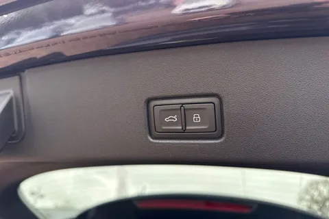 39 of 65 for Audi Q4 e-tron 40 Black Edition SUV 5dr Electric Auto 63kWh (204 ps)