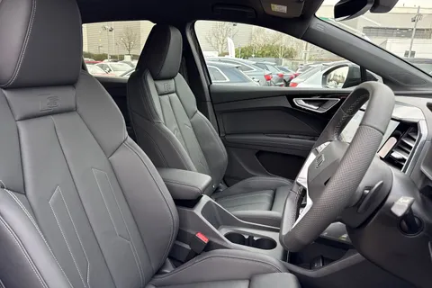 44 of 65 for Audi Q4 e-tron 40 Black Edition SUV 5dr Electric Auto 63kWh (204 ps)