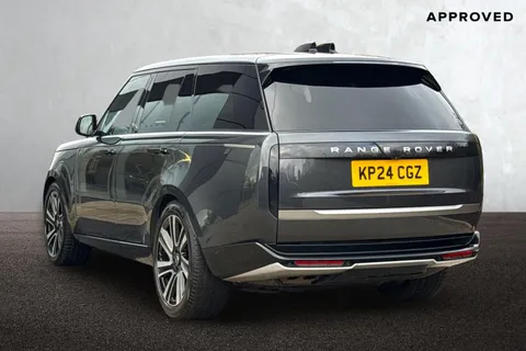 2 of 51 for Land Rover Range Rover 3.0 D300 HSE 5dr