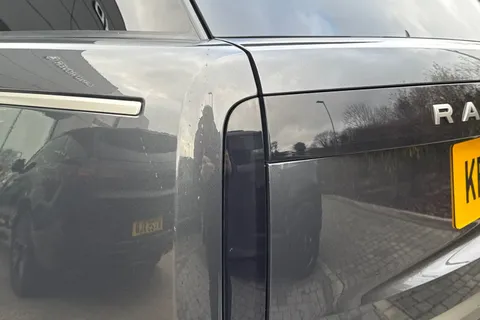 20 of 51 for Land Rover Range Rover 3.0 D300 HSE 5dr