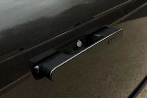 33 of 51 for Land Rover Range Rover 3.0 D300 HSE 5dr