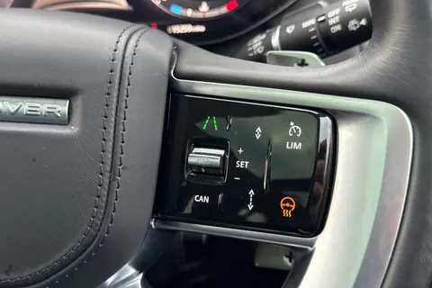 46 of 51 for Land Rover Range Rover 3.0 D300 HSE 5dr