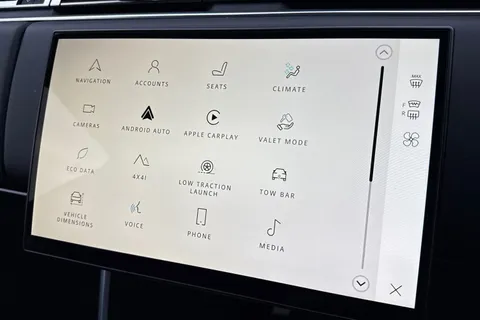 47 of 51 for Land Rover Range Rover 3.0 D300 HSE 5dr