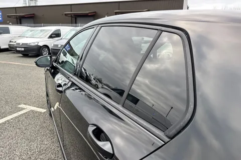  Volkswagen Golf 2.0 TSI R Black Edition DSG 4Motion Euro 6 (s/s) 5dr Thumbnail #31