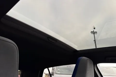  Volkswagen Golf 2.0 TSI R Black Edition DSG 4Motion Euro 6 (s/s) 5dr Thumbnail #43