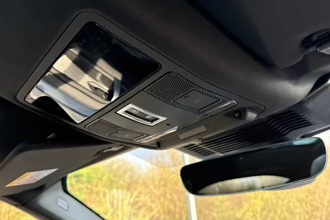 KM74XLX Land Rover Discovery Sport 2.0 D200 Dynamic HSE 5dr Thumbnail #25