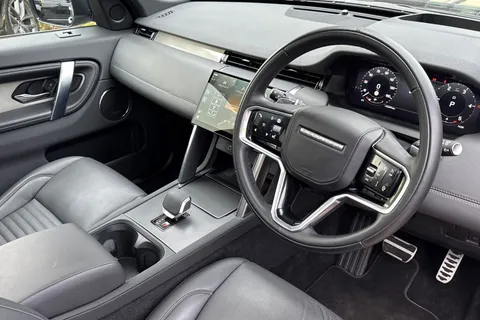 KM74XLX Land Rover Discovery Sport 2.0 D200 Dynamic HSE 5dr Thumbnail #33