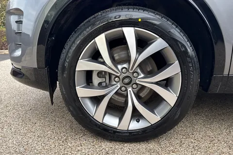 KM74XLX Land Rover Discovery Sport 2.0 D200 Dynamic HSE 5dr Thumbnail #42