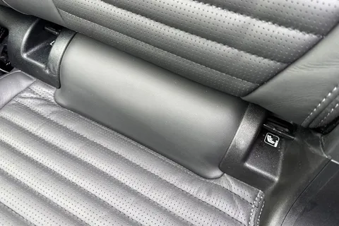 KM74XLX Land Rover Discovery Sport 2.0 D200 Dynamic HSE 5dr Thumbnail #43