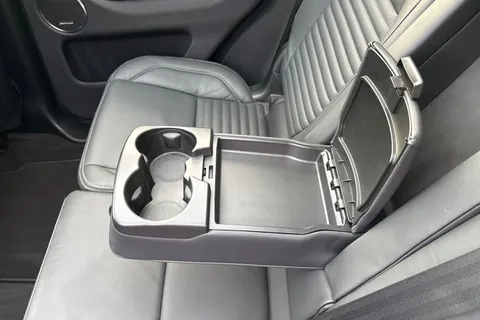 KM74XLX Land Rover Discovery Sport 2.0 D200 Dynamic HSE 5dr Thumbnail #45