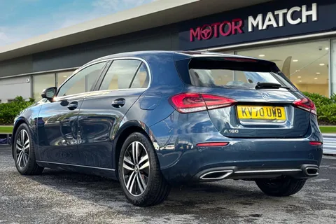 KV70UWB Mercedes-Benz A Class 1.3 A180 Sport (Executive) Euro 6 (s/s) 5dr Thumbnail #3