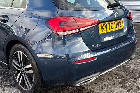 KV70UWB Mercedes-Benz A Class 1.3 A180 Sport (Executive) Euro 6 (s/s) 5dr Thumbnail #9