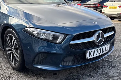 KV70UWB Mercedes-Benz A Class 1.3 A180 Sport (Executive) Euro 6 (s/s) 5dr Thumbnail #10