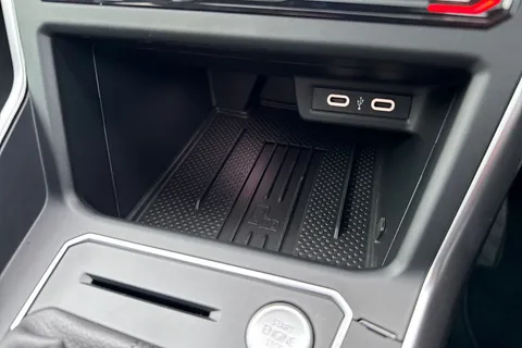  Volkswagen Polo 1.0 TSI Edition 50 Euro 6 (s/s) 5dr Thumbnail #38