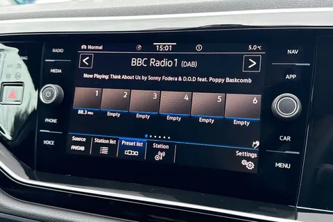  Volkswagen Polo 1.0 TSI Edition 50 Euro 6 (s/s) 5dr Thumbnail #46