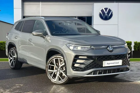 BV25WTT Volkswagen Tayron 1.5 eTSI R-Line 5dr DSG7 [7 Seat] Thumbnail #2